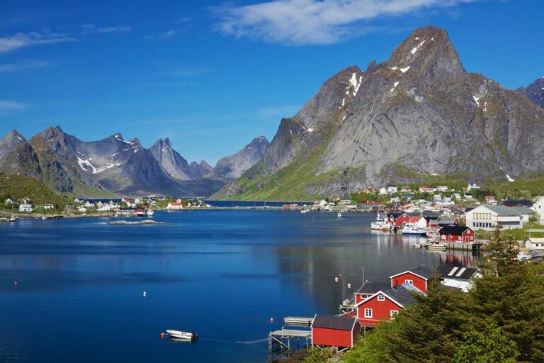 Solo in Lofoten Islands, Norway — Where Mountains Meet the Arctic Sea